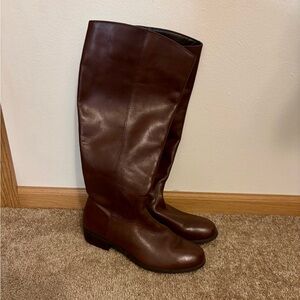 Women’s Leather Riding Boots